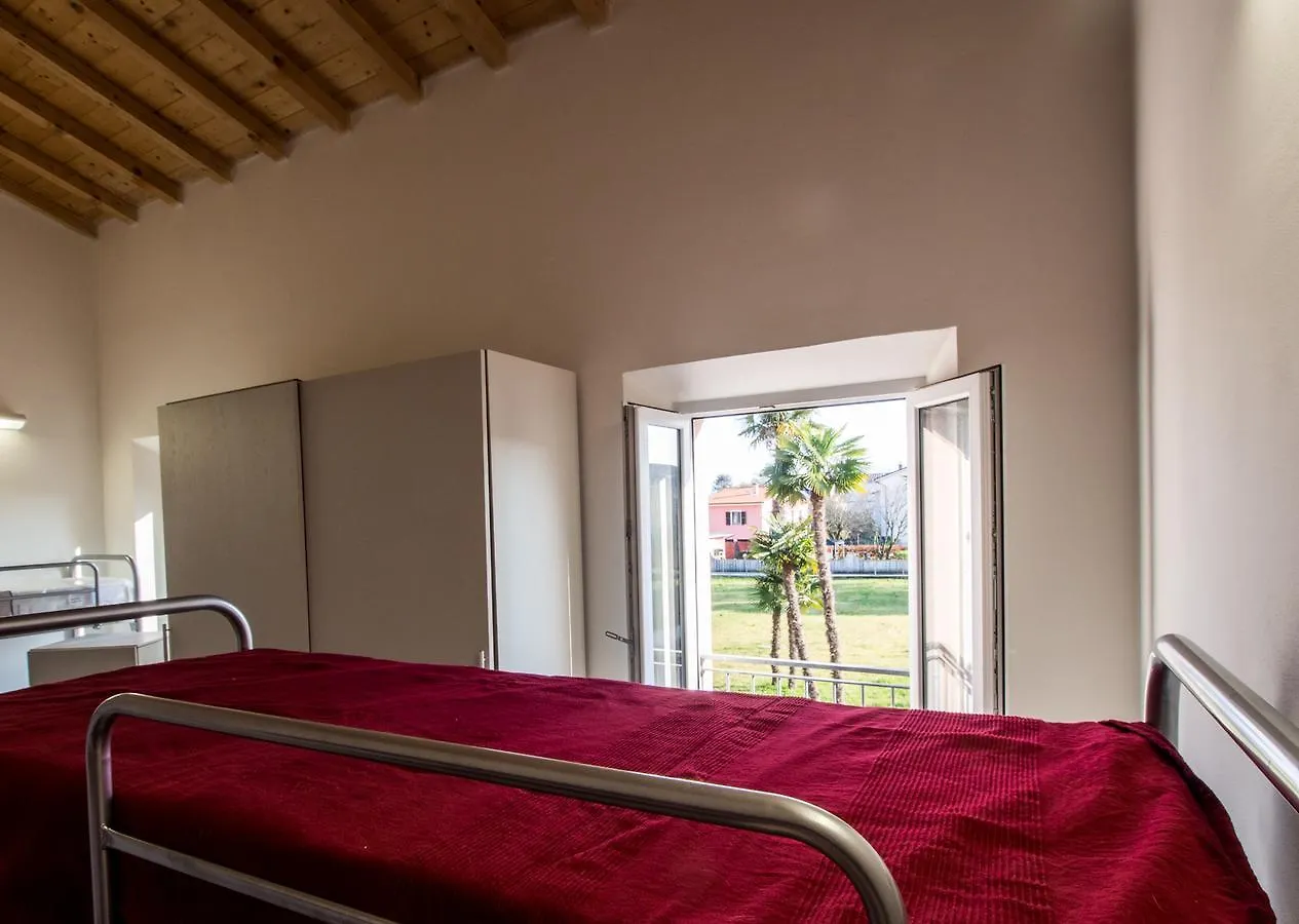 Ostello La Salana Capannori Hostel